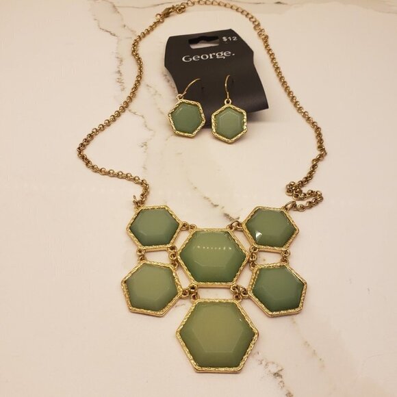 Costume Jewelry hexagon Jade green earrings necklace set hexagon George - Picture 3 of 8